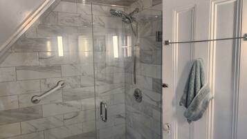 Shower, toilet paper