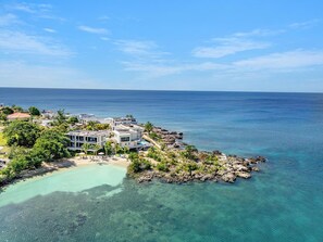 House | 10 bedrooms - Santosha - 10br Luxury Villa Fully Staffed (Whitehouse)