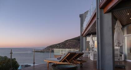 Villa on the Rocks
