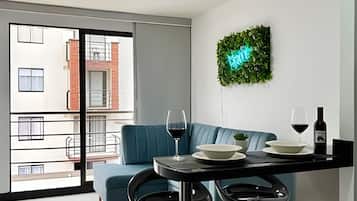Apartemen Superior | Ruang makan
