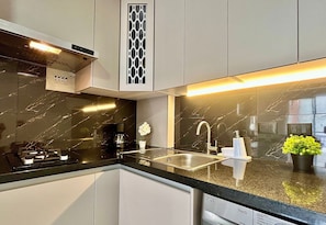 Superior-Apartment | Eigene Küche