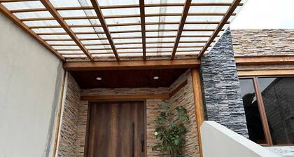 Luxury Apartment in Puembo