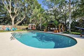 Pool - Resort Pool Home Near Disney | Sleeps 10 (Kissimmee)