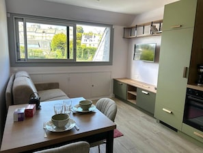Interior - Vrbo Property (ST CAST LE GUILDO)