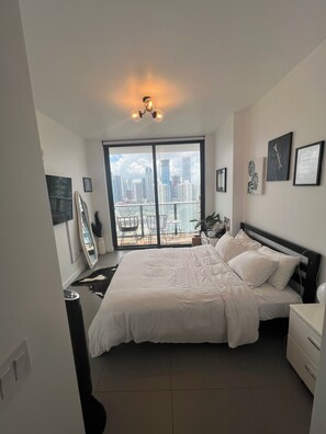 Room - 2/2 Edgewater Condo in Sunny Miami (Miami)
