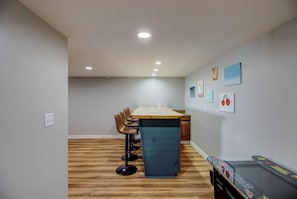 Interior - Lakefront Beach & Sauna Retreat (Baxter)