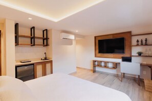 Iron/ironing board, free WiFi - Nidara Suites (Playa del Carmen)