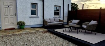 Flat roof 2 bedroom house