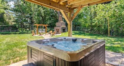 Fireside Modern - Sleeps 8+ Hot Tub+ Caverns 3 Min