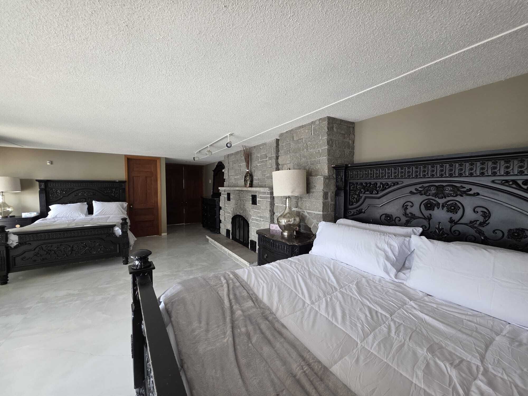 5 chambres, fer et planche à repasser, Wi-Fi gratuit, draps fournis