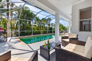 Beheizter Pool