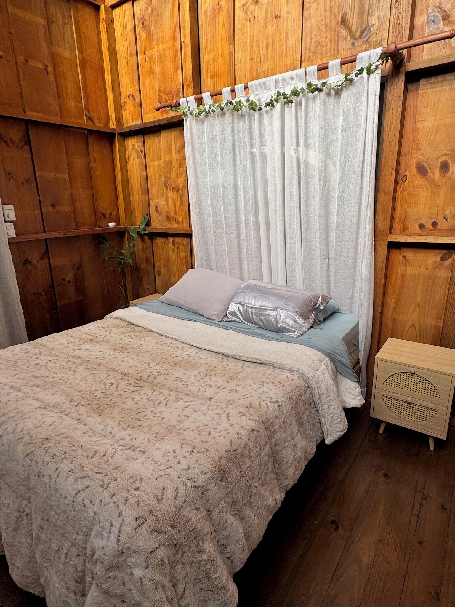 1 bedroom, internet