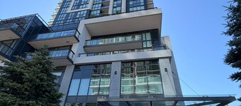 Entire Beautiful Apartment in Downtown Mississauga