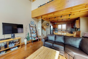 Condo | Living area - Polar Peak by Okanagan Premier (Beaverdell)