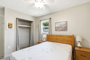 4 Schlafzimmer, Bügeleisen/Bügelbrett, WLAN, Bettwäsche