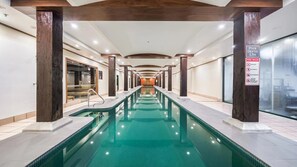 Spa - Walk to Darling Harbour & ICC | Pool, Gym & Sauna (Pyrmont)