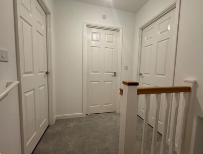 House Sleeps 2 With Wifi