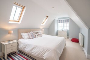 Room - Runton, Crag Path, Aldeburgh (Aldeburgh)