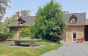 Terrace/patio - Pet friendly home in La Chapelle-Uree with WiFi (La Chapelle-Uree)