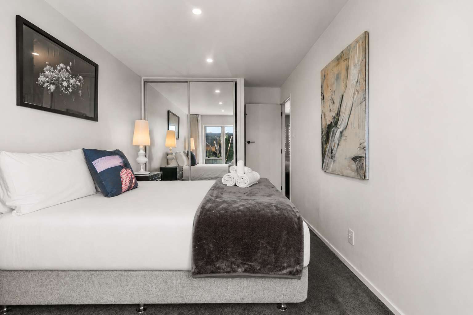 Iron/ironing board, travel cot, WiFi, bed sheets