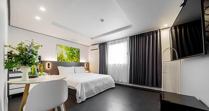 Gimpo Airport The Seolleim Hotel Stay Hwagok Station
