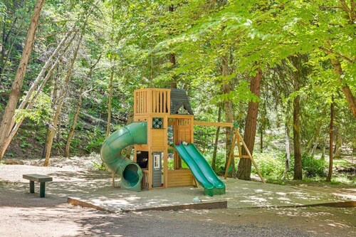 Community Lake Access: Peaceful Cabin in Sonora!