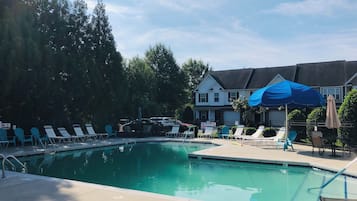 Piscina all'aperto