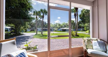 3-bedroom house in gorgeous Vero Beach with cool vibes