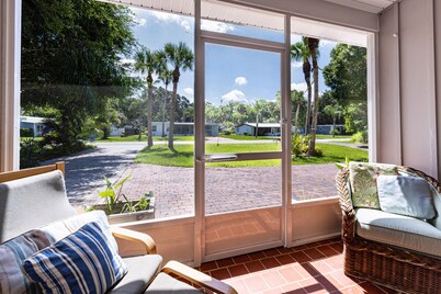 3-bedroom house in gorgeous Vero Beach with cool vibes