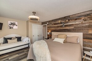 3 Schlafzimmer, Bügeleisen/Bügelbrett, Reisekinderbett, kostenloses WLAN