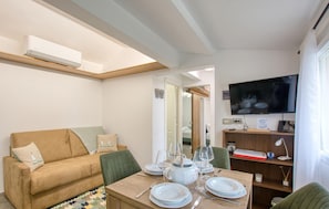 Interior - Amazing home in Genova with WiFi (Genova)
