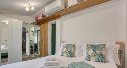 Amazing home in Genova with WiFi