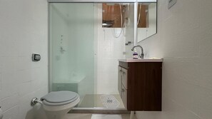 Bathroom - Vrbo Property (Rio de Janeiro)