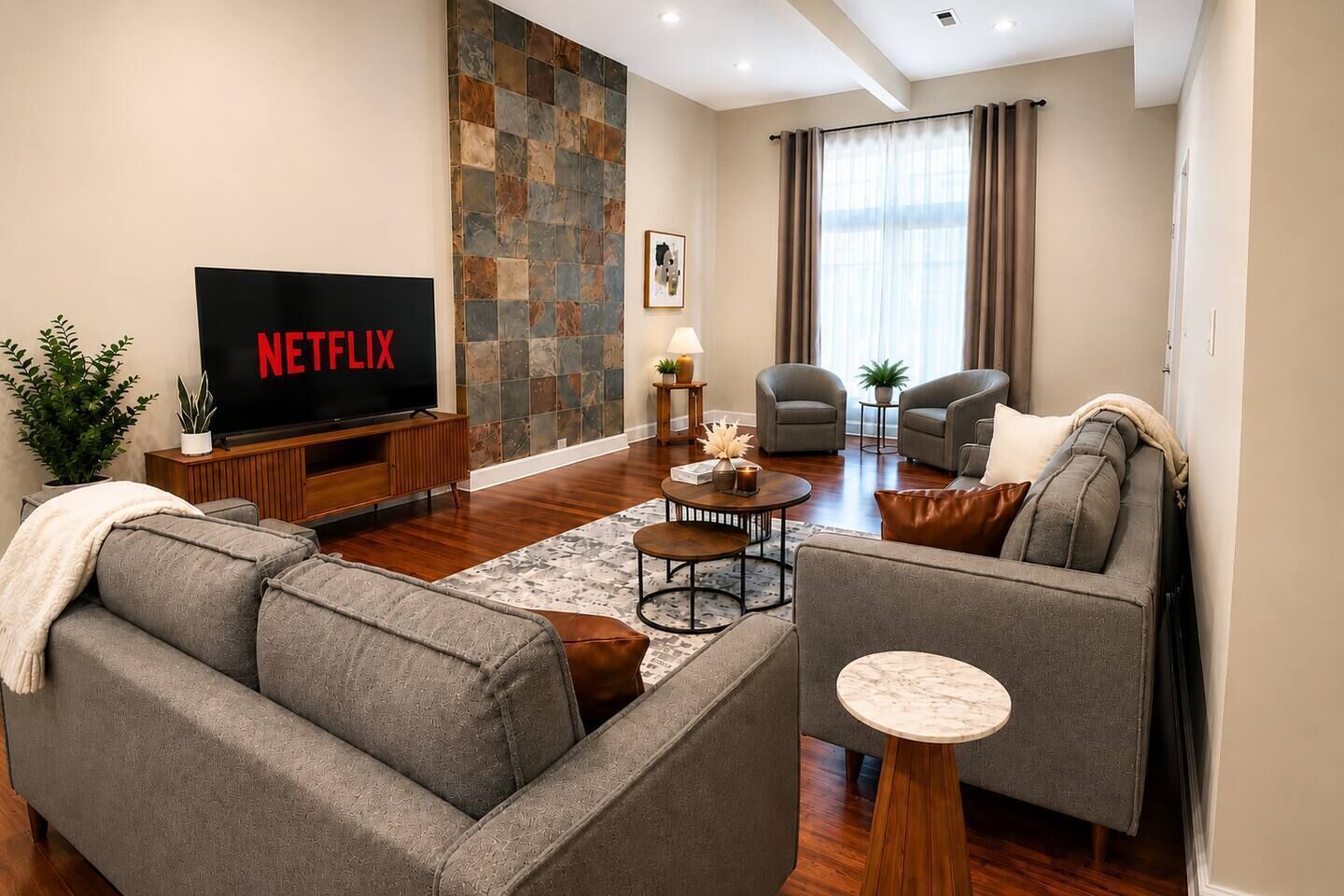 Mccormick Meetup - Prime Location - Sleeps 16 - Hyde Park - Chicago