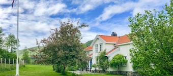 4 bedroom gorgeous home in Averøy