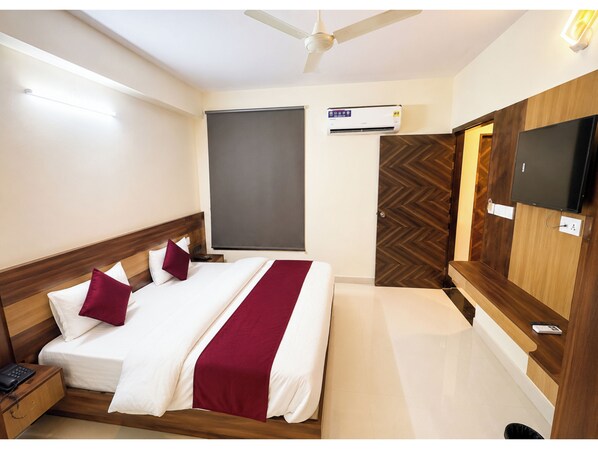 Habitación doble superior, aire acondicionado | Ropa de cama hipoalergénica, escritorio, insonorización y wifi gratis 