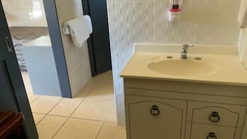 Shower, towels, soap, shampoo