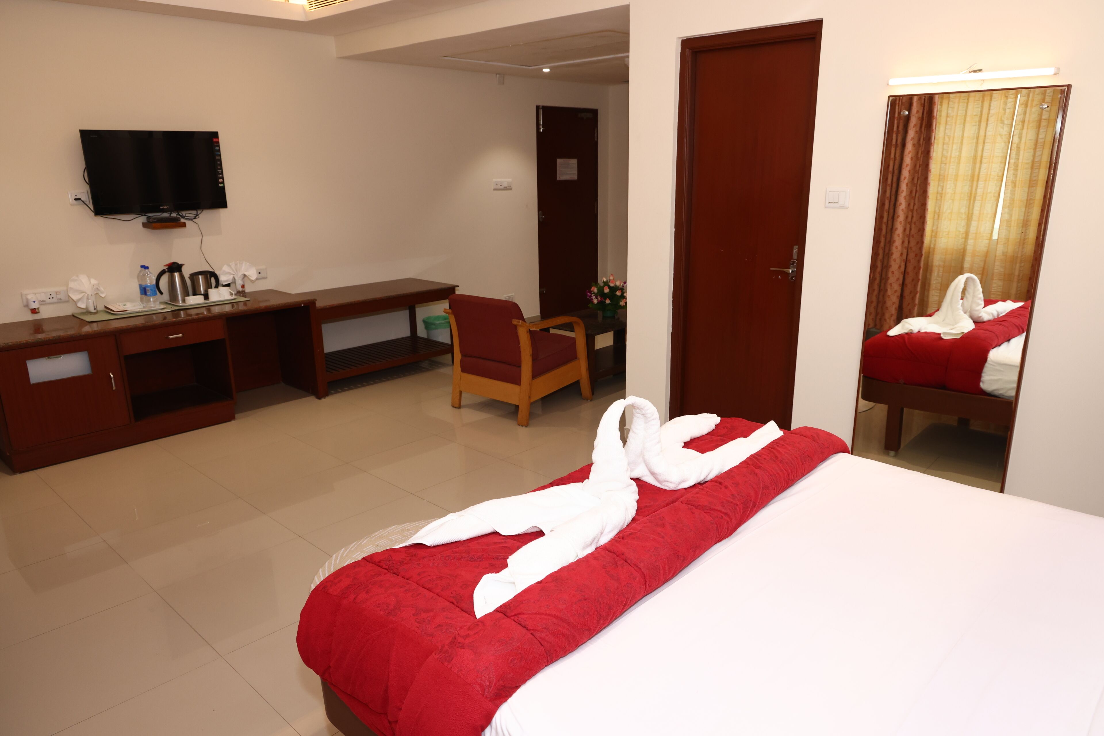 Family Suite, City View | Desk, laptop workspace, free WiFi