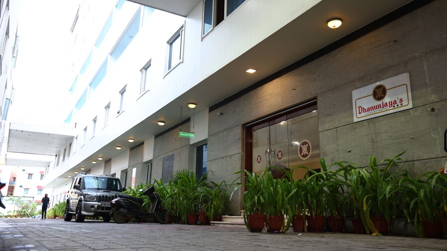 Dhanunjaya's Luxury Hotel