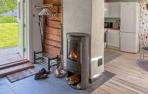 Amazing home in örebro with sauna