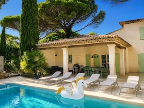 Pool - Spacious villa at walking distance of the beach! (Sainte Maxime)