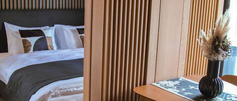 1 bedroom, in-room safe, iron/ironing board, WiFi