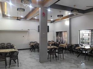 Dining - Hotel Anil Residency (Bhiwapur)