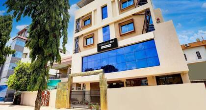 Townhouse Oak Hoshangabad Capital Mall