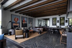 Interior - Villa Reya - Ocean View Tropical Escape (Chang Wat Surat Thani)