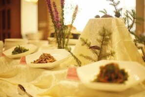 Dining - Changbai Paradise Resort (Antu)