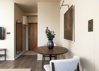 Soft & Quiet Atelier | Free Parking