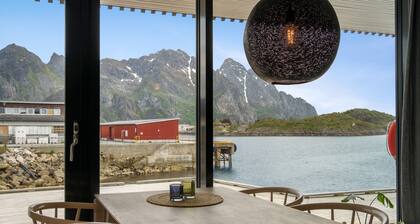 Modern sea front apartment with up to 8 beds