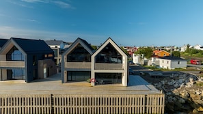 Esterni