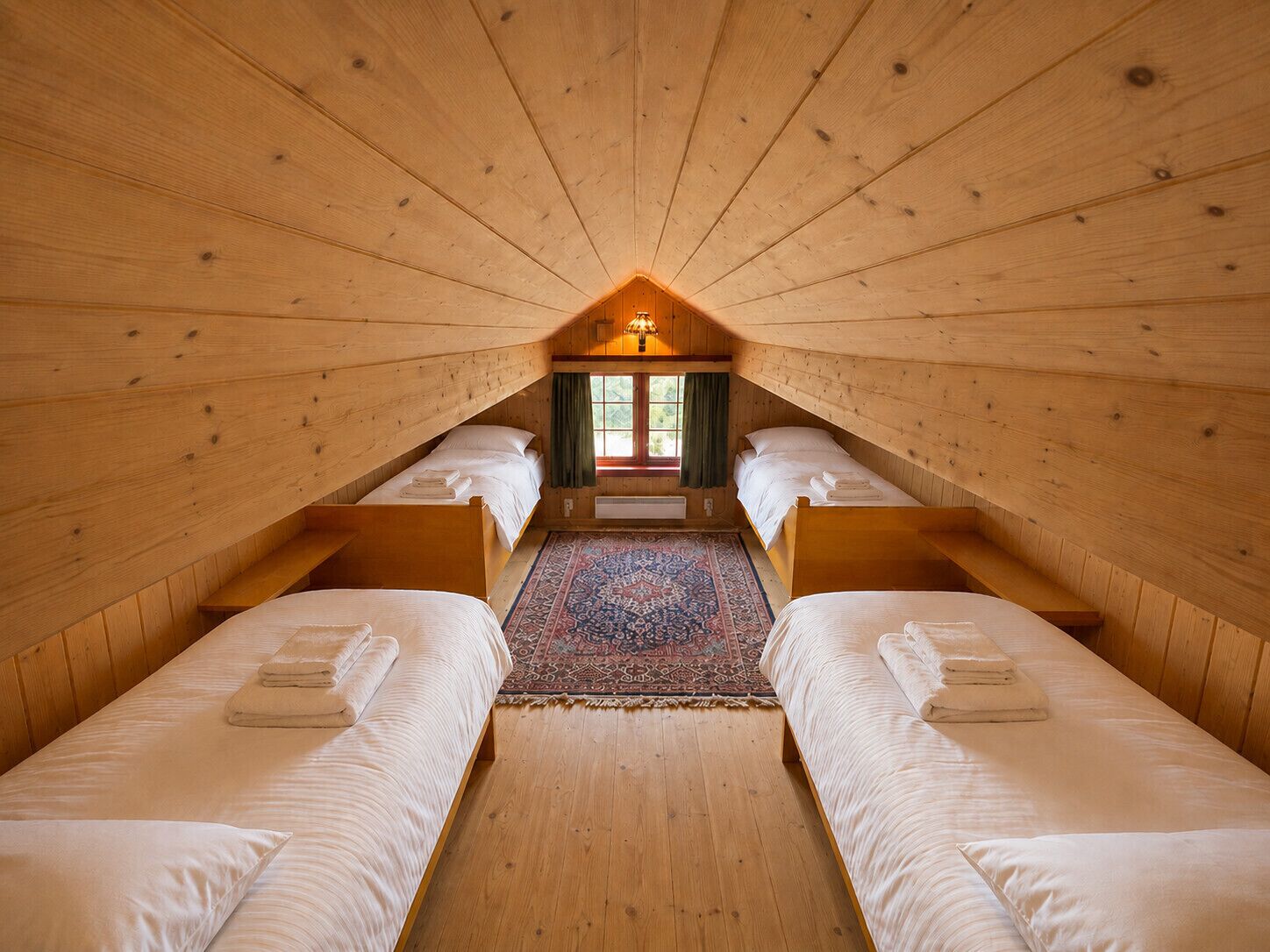 5 habitaciones y ropa de cama 